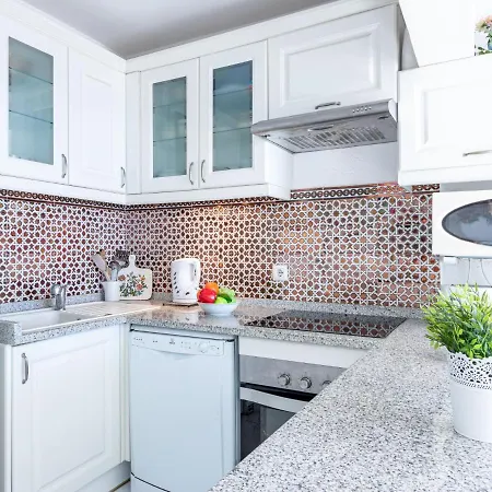 Madreselva By Interhome * Roses
